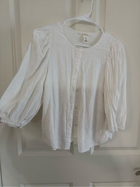 H&M White Button-Front Puff Sleeve Blouse